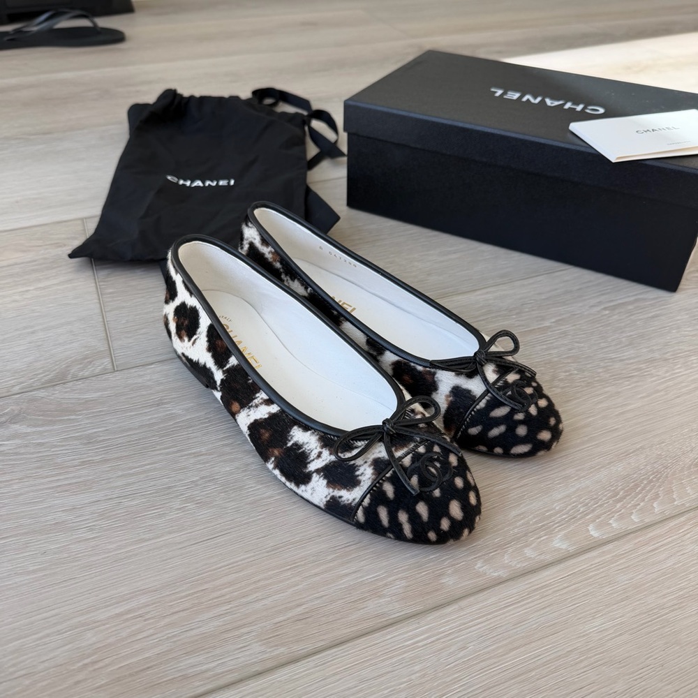 CHANEL Black White and Brown Leopard-Print Ballet Flats